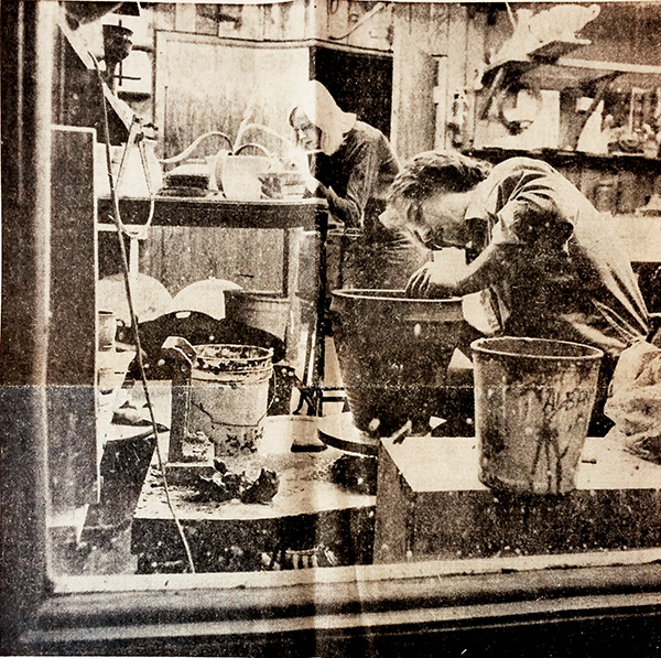 Pottery Shop - Park Square Court